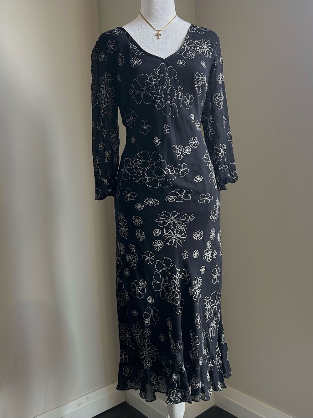 1990's Black Floral 1/4 Flare Sleeve Maxi Dress